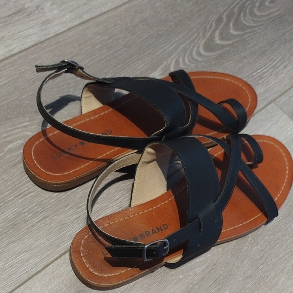 Lucky Brand Black and Tan Strappy Sandals - Picture 13 of 14
